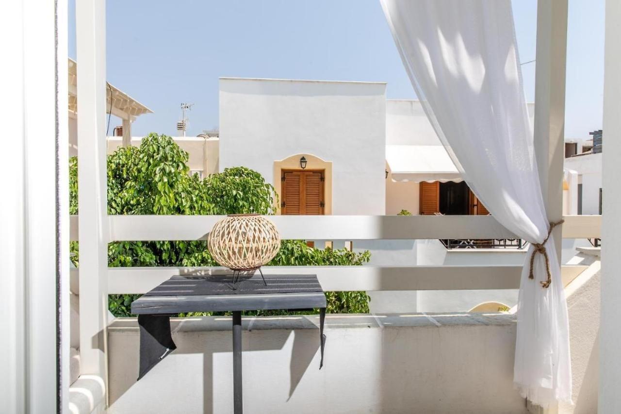 Blue Heart Luxury Suites Naxos City Ngoại thất bức ảnh
