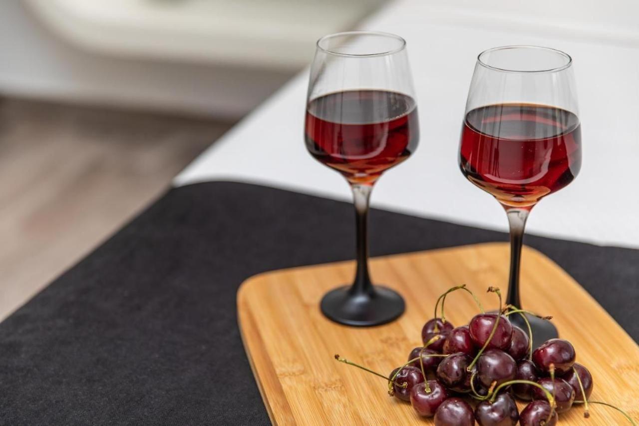 Blue Heart Luxury Suites Naxos City Ngoại thất bức ảnh