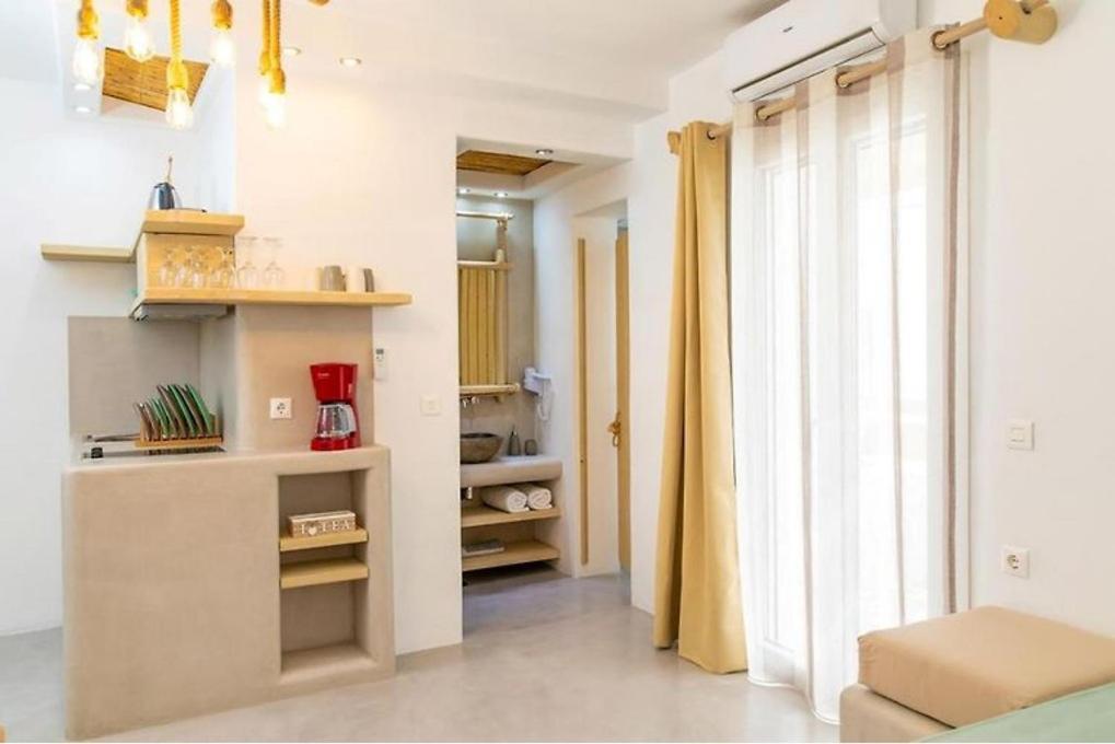 Blue Heart Luxury Suites Naxos City Ngoại thất bức ảnh