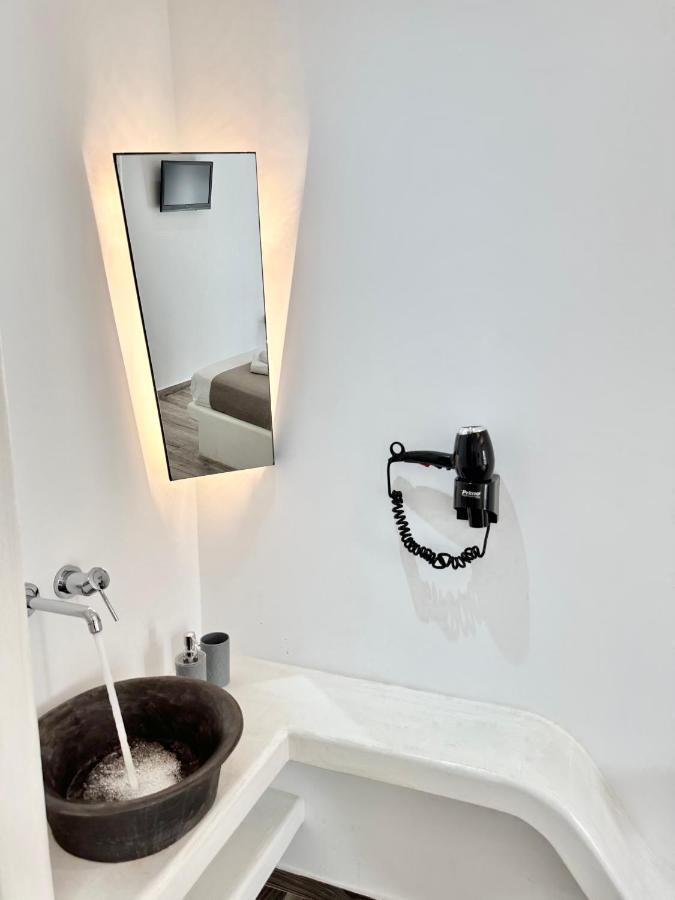 Blue Heart Luxury Suites Naxos City Ngoại thất bức ảnh