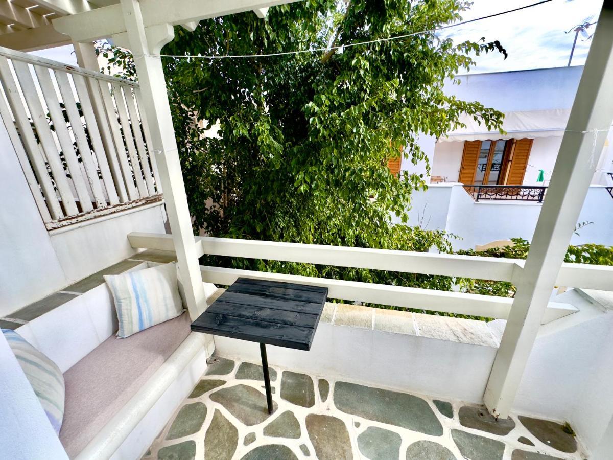 Blue Heart Luxury Suites Naxos City Ngoại thất bức ảnh